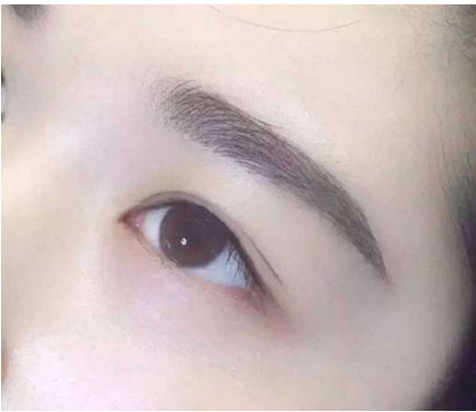 纹眉和绣眉的区别,纹眉色料,绣眉效果