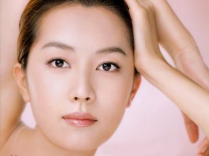 激光祛眼袋手术后的副作用