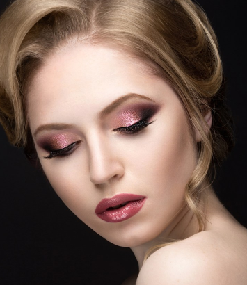 提眉手术方法，直接提眉法，悬吊式提眉法，常规拉皮手术，眼皮手术提眉法，