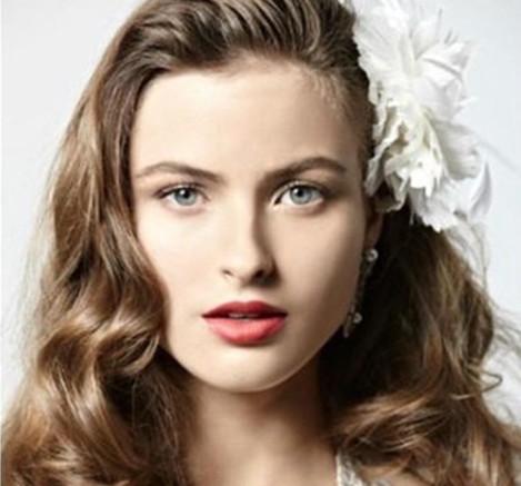 什么是无痕提眉术，去除眼角皱纹，无痕提眉术的适应症，无痕提眉术的要点，无痕提眉术后注意事项，