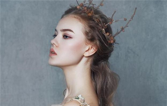 自体脂肪卧蚕风险大吗，脂肪填充卧蚕的经验，自体脂肪填充技术，自体脂肪填充卧蚕手术，