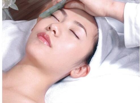 眼袋产生的原因 