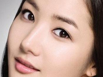 割韩式双眼皮术前需要注意