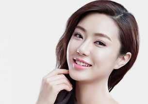 韩式三点双眼皮术后消肿