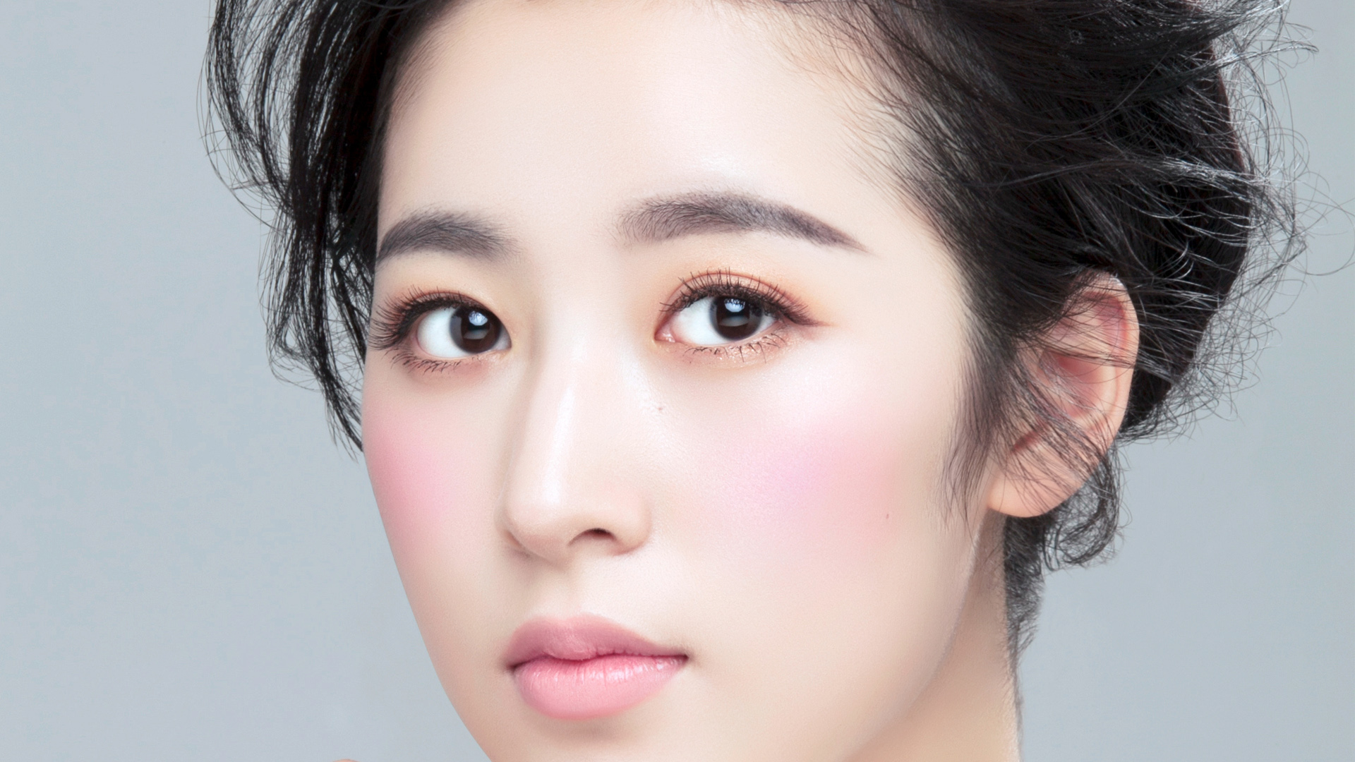 开内眼角留下的疤痕