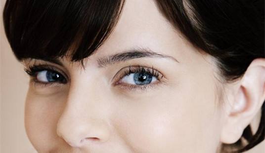 去眼袋手术后多久能拆线呢