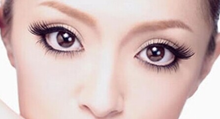 做去眼袋手术多少钱