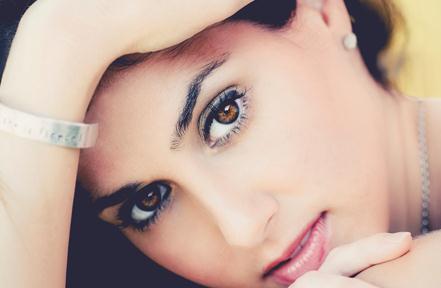 赤峰去眼袋哪家好