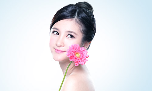 去眼袋哪家美容院好？