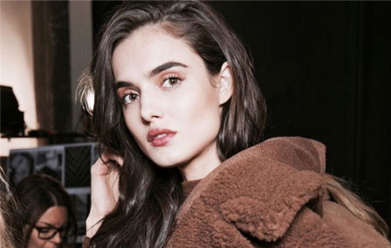 提眉手术后几天可以拆线呢，提眉术后的情况，哪些人可以做提眉术，