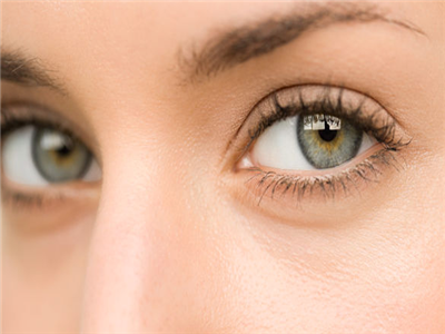 什么方法可以消灭眼角皱纹