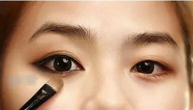 怎么画开眼角妆